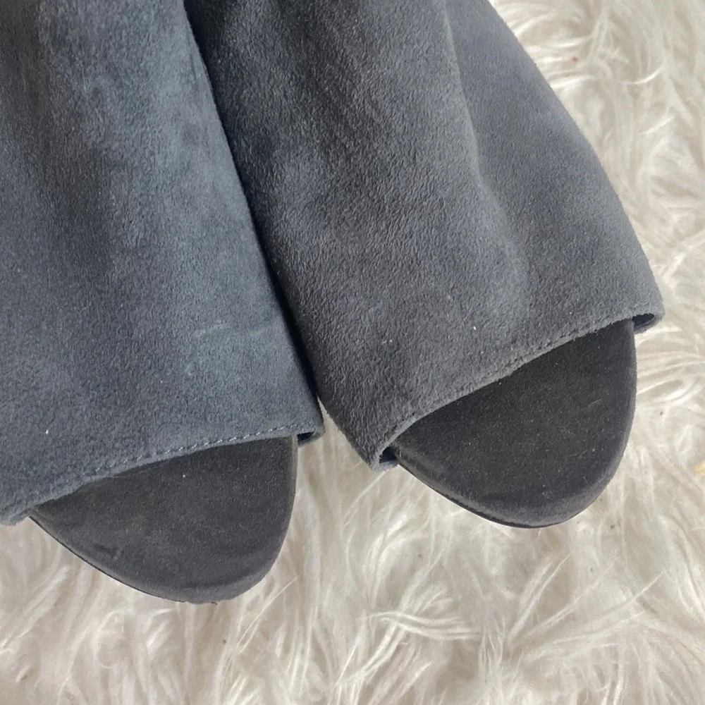 NINE WEST GONE GIRL SUEDE OPEN TOE HEELS